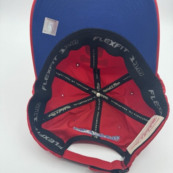 Mitchell & Ness Philadelphia 76ers Core Basic Red Adjustable Snapback Hat Cap - Picture 5 of 12